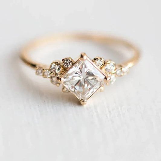 Anillo Corona Delysian
